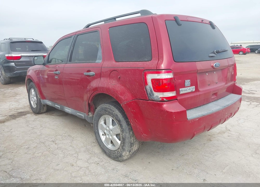 2011 FORD ESCAPE XLT VIN: 1FMCU9D7XBKC05230