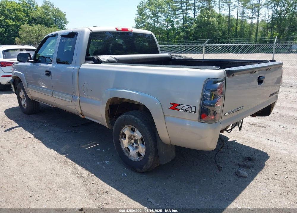 2004 CHEVROLET SILVERADO 1500 Z71 VIN: 1GCEK19T44E372694