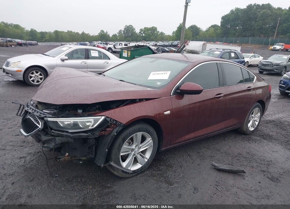 2018 BUICK REGAL SPORTBACK PREFERRED VIN: W04GL6SX8J1150267