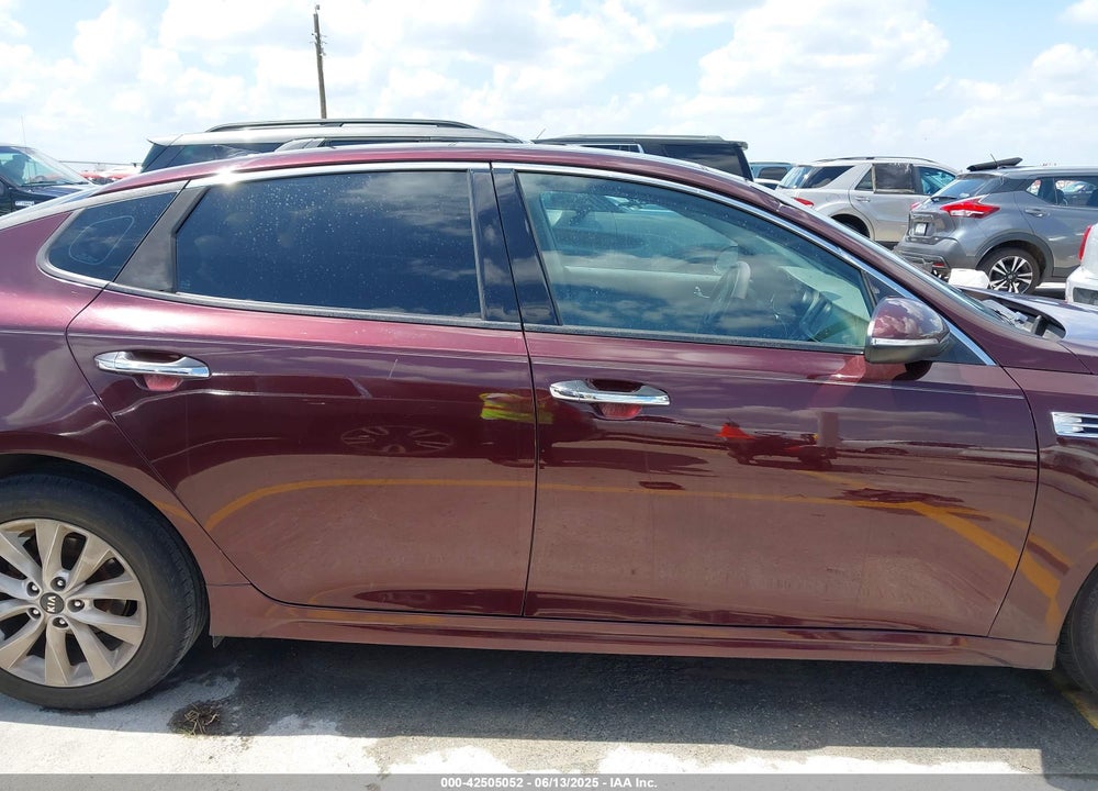 2016 KIA OPTIMA VIN: 5XXGU4L35GG005896