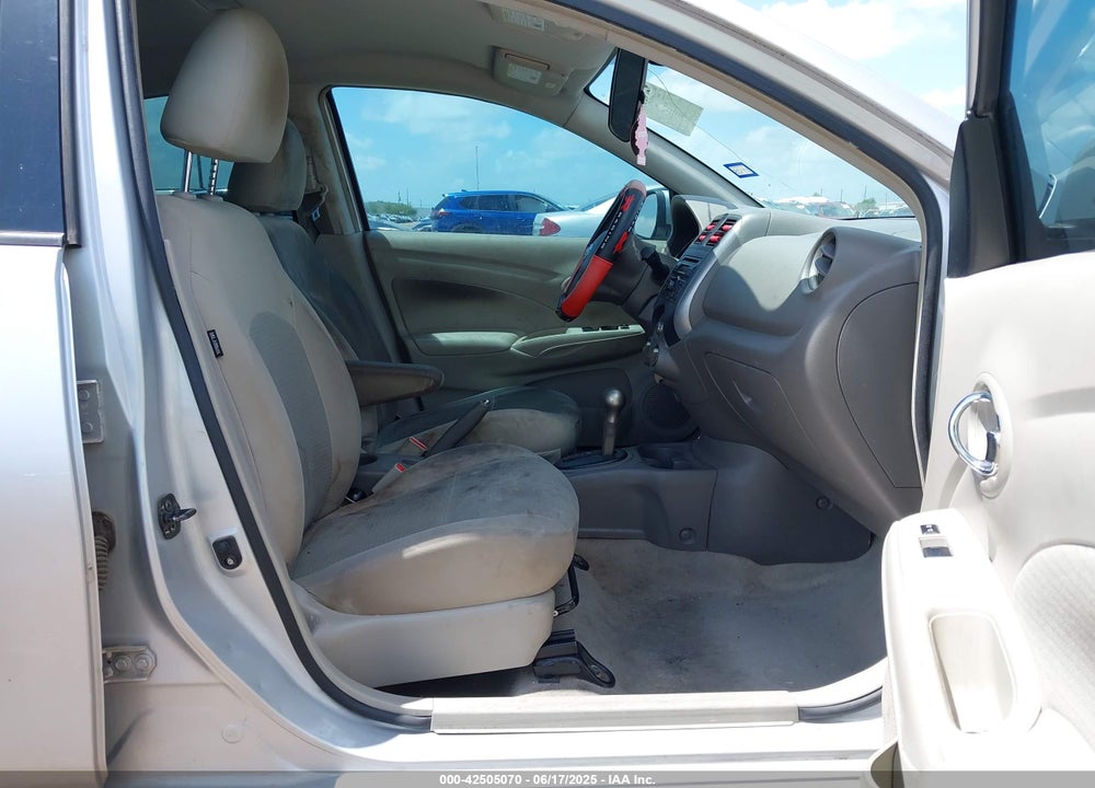 2013 NISSAN VERSA 1.6 SV VIN: 3N1CN7AP8DL862459