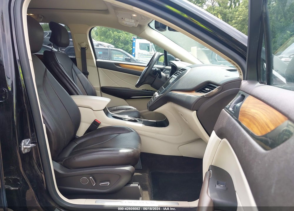 2015 LINCOLN MKC VIN: 5LMTJ2AH4FUJ03328