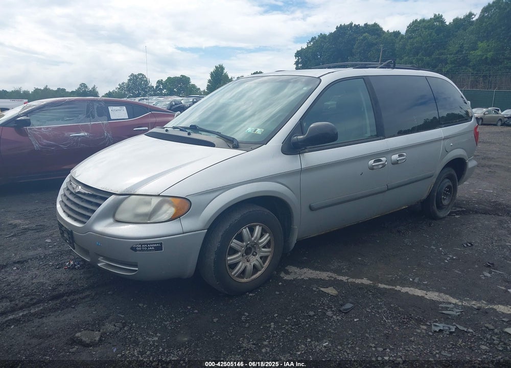 2007 CHRYSLER TOWN & COUNTRY VIN: 1A4GJ45R07B162889