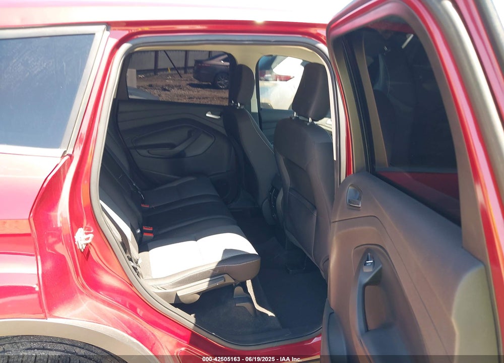 2019 FORD ESCAPE VIN: 1FMCU0GDXKUA34481