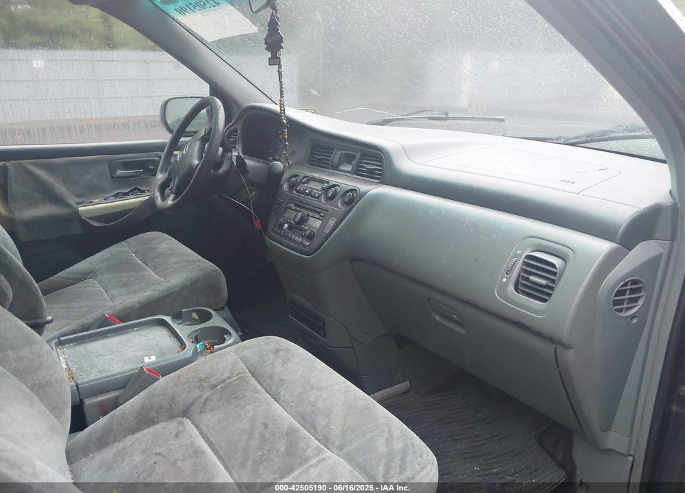 2004 HONDA ODYSSEY EX VIN: 5FNRL18894B144054