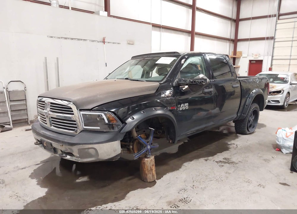 2014 RAM 1500 VIN: 1C6RR7KM2ES475397
