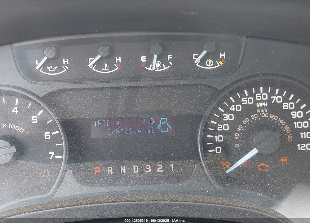 2011 FORD F-150 VIN: 1FTMF1CM0BKD84163