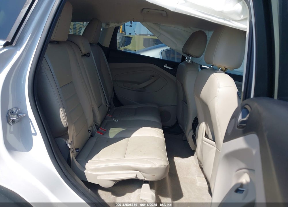 2016 FORD ESCAPE VIN: 1FMCU0JX0GUB07111
