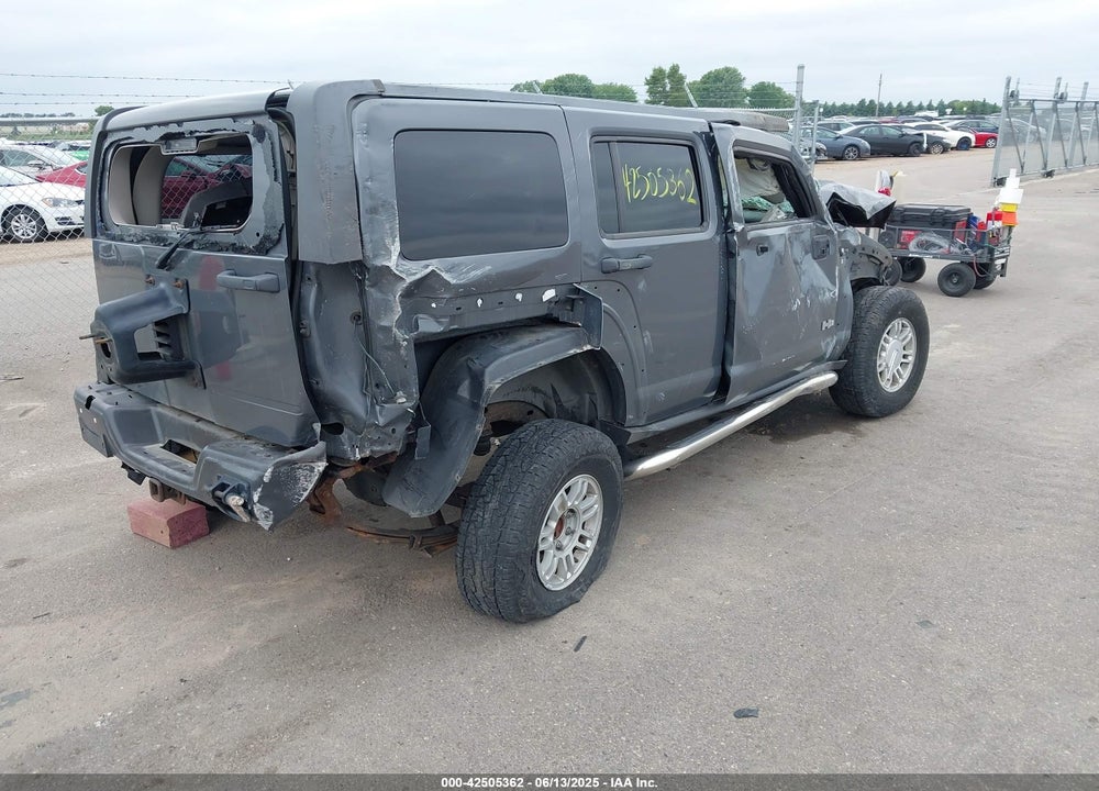 2008 HUMMER H3 SUV VIN: 5GTEN13E988143541