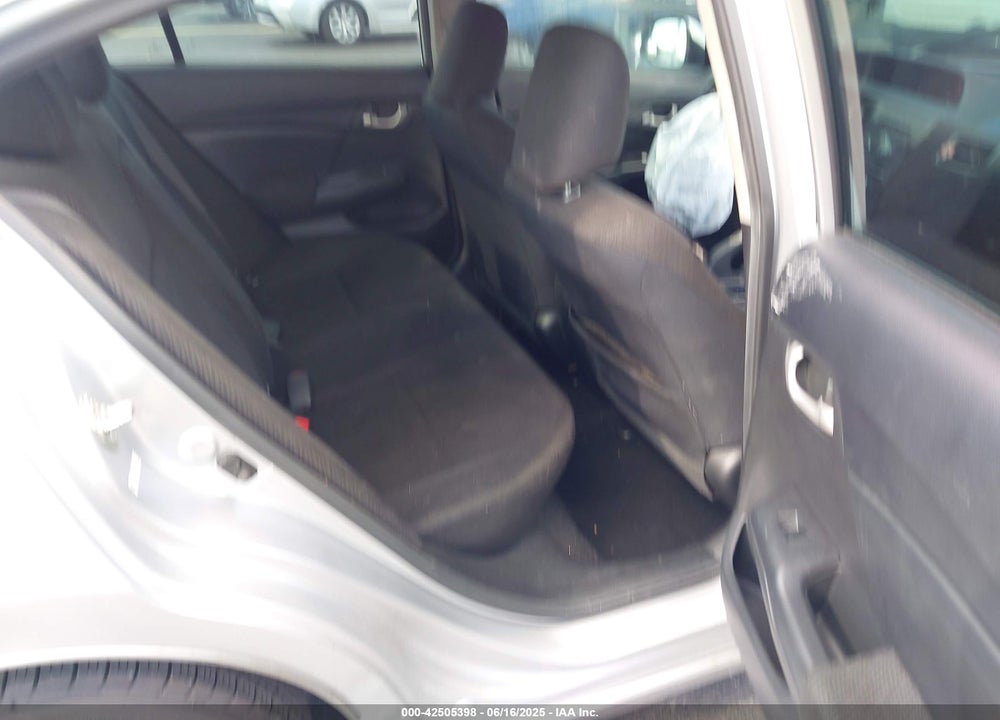 2013 HONDA CIVIC LX VIN: 19XFB2F52DE100651