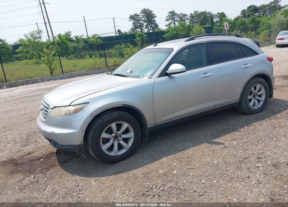 2004 INFINITI FX35 VIN: JNRAS08W24X215724