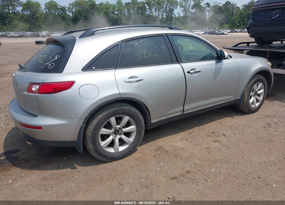 2004 INFINITI FX35 VIN: JNRAS08W24X215724