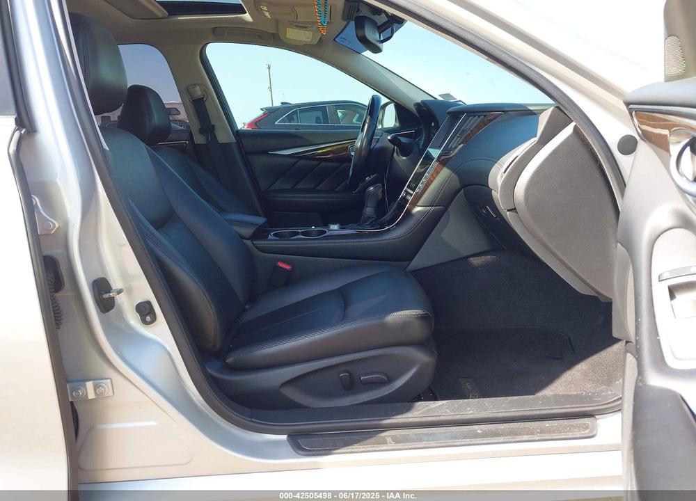 2018 INFINITI Q50 VIN: JN1EV7AR0JM441587