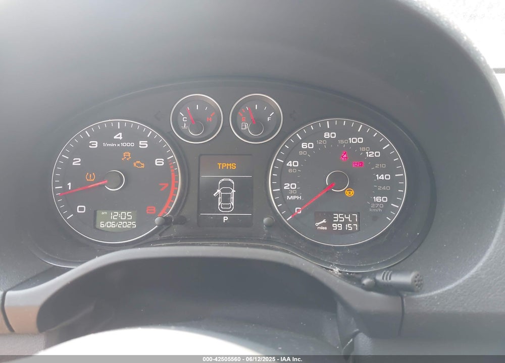 2013 AUDI A3 2.0T PREMIUM VIN: WAUDFAFM0DA010637