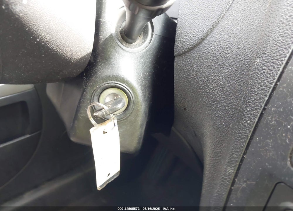 2009 CHEVROLET HHR LT VIN: 3GNCA23BX9S527768