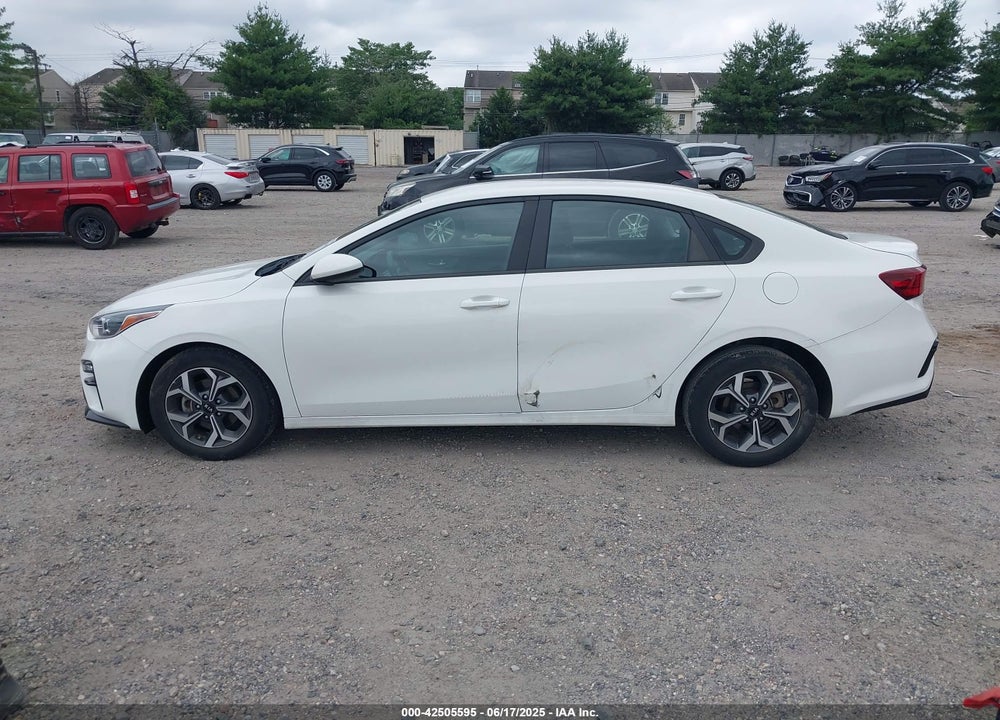 2020 KIA FORTE VIN: 3KPF24AD8LE220642