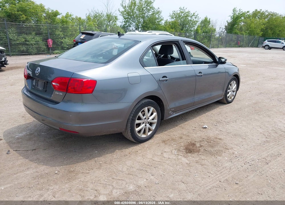 2013 VOLKSWAGEN JETTA VIN: 3VWBX7AJ3DM434661