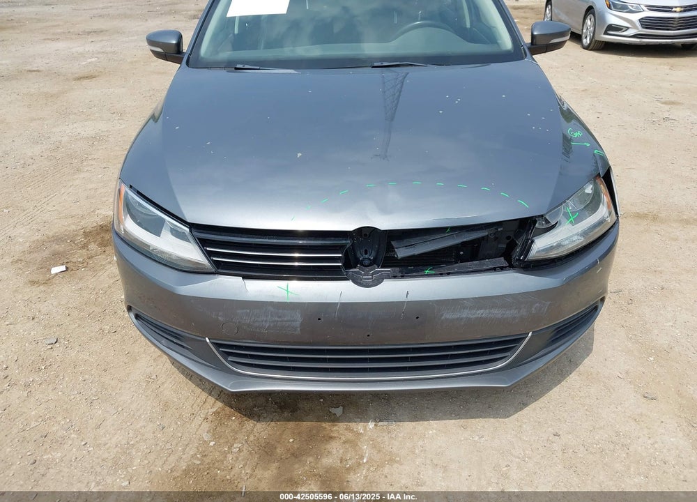 2013 VOLKSWAGEN JETTA VIN: 3VWBX7AJ3DM434661