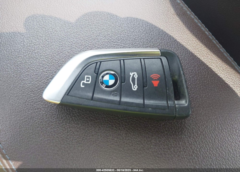 2022 BMW M440I VIN: WBA13AR02NCJ36217