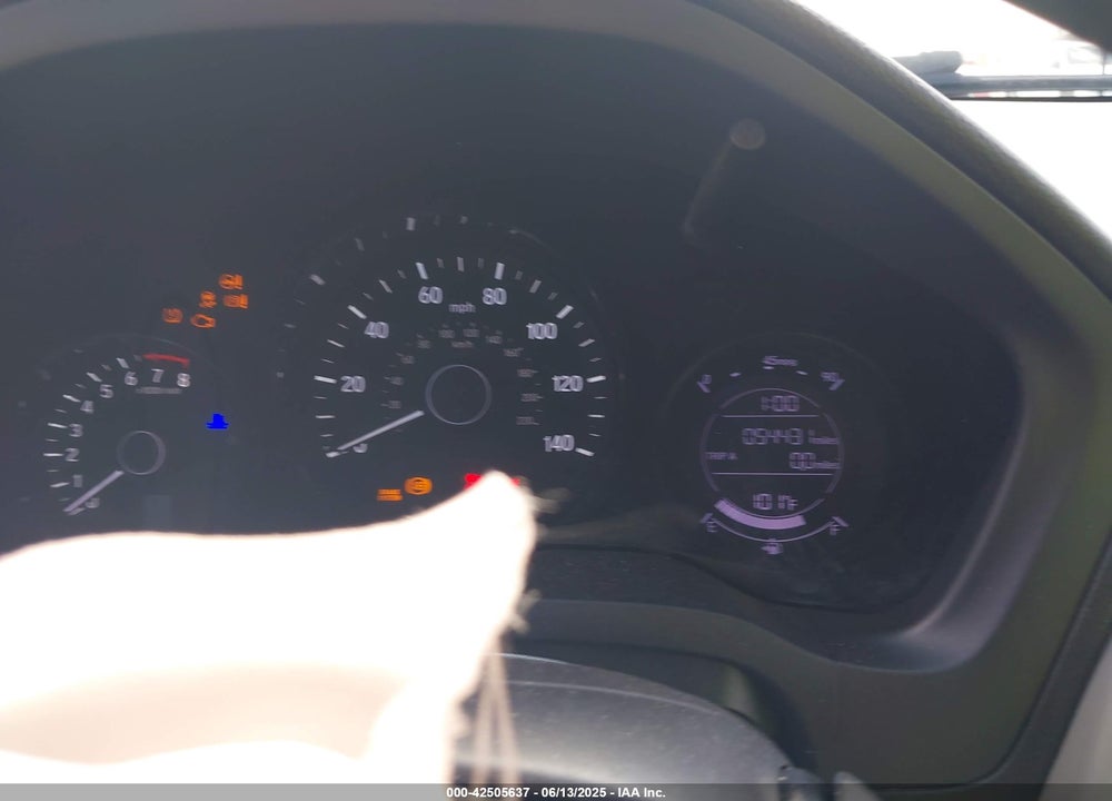 2018 HONDA HR-V VIN: 3CZRU5H36JM719107