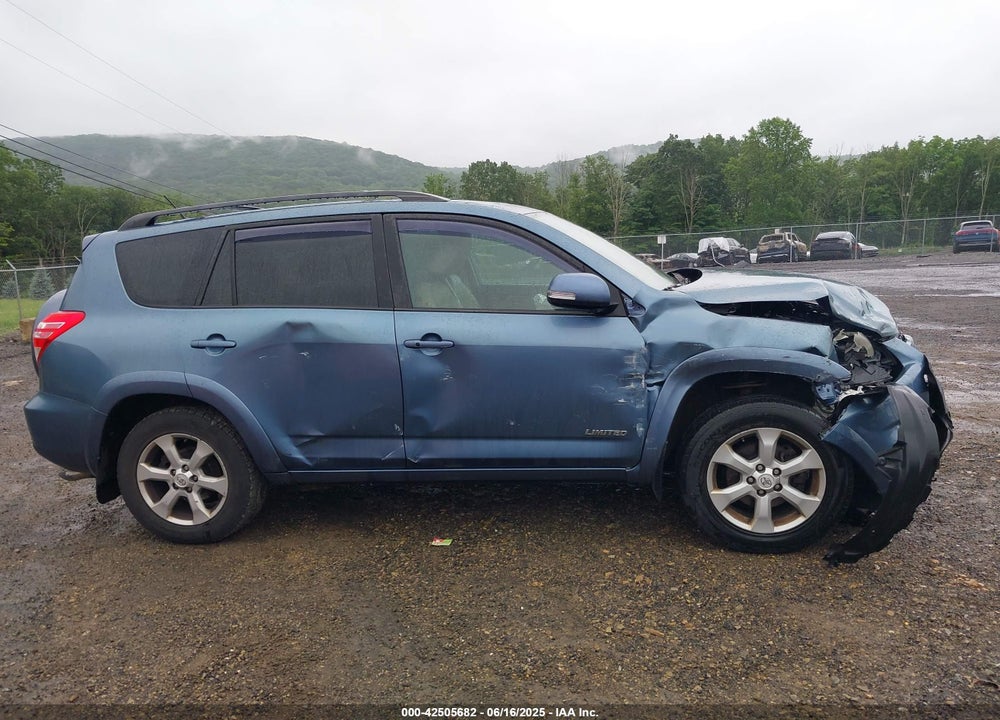 2012 TOYOTA RAV4 VIN: 2T3DK4DV4CW070481