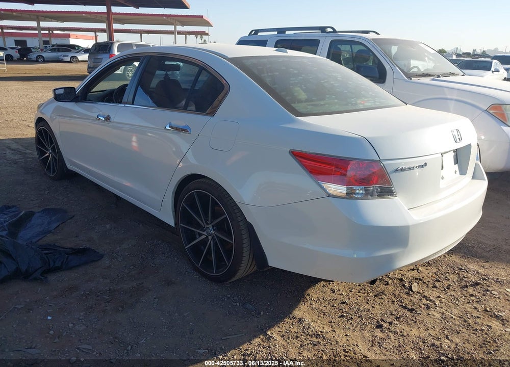 2008 HONDA ACCORD VIN: 1HGCP36818A057189