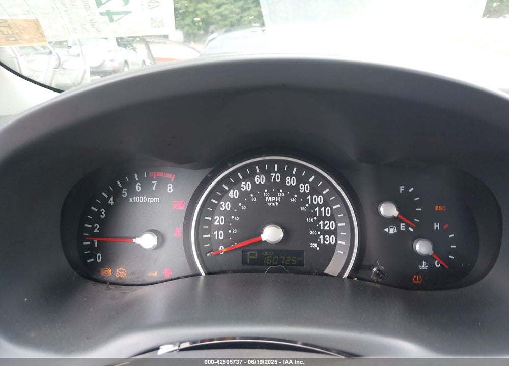 2011 KIA SEDONA EX VIN: KNDMH4C74B6398520