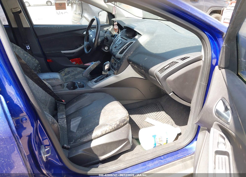 2014 FORD FOCUS VIN: 1FADP3K29EL139116