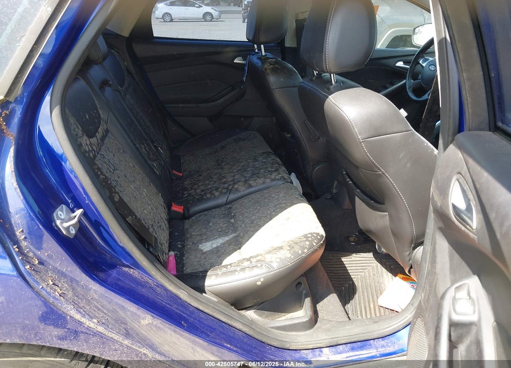 2014 FORD FOCUS VIN: 1FADP3K29EL139116