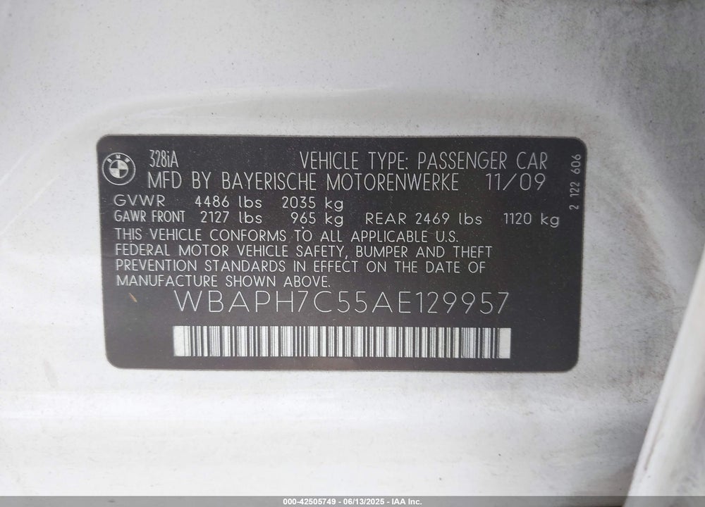 2010 BMW 3 SERIES VIN: WBAPH7C55AE129957