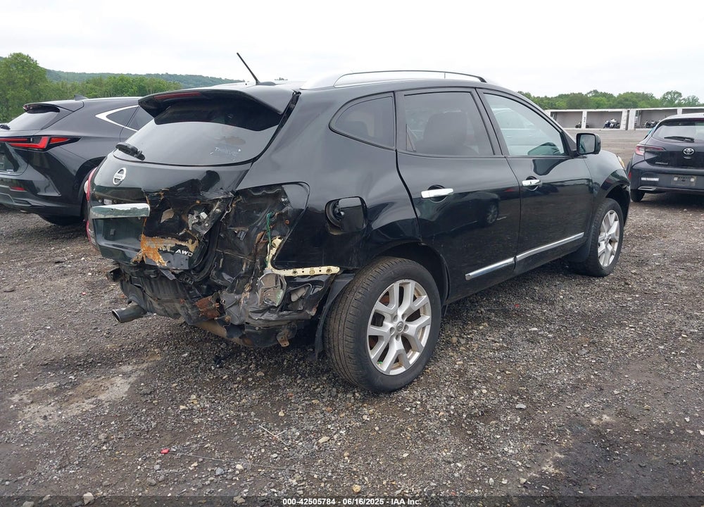 2013 NISSAN ROGUE SV W/SL PKG VIN: JN8AS5MV8DW111842