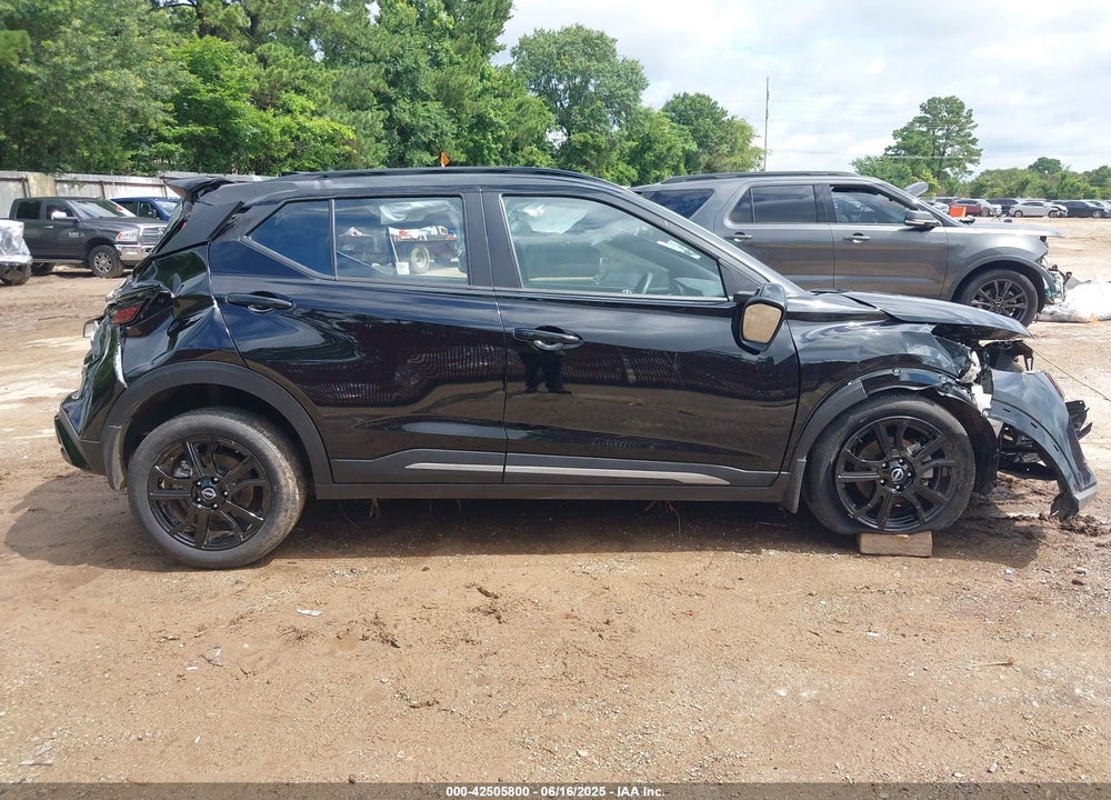 2024 NISSAN KICKS SR XTRONIC CVT VIN: 3N1CP5DV7RL542646
