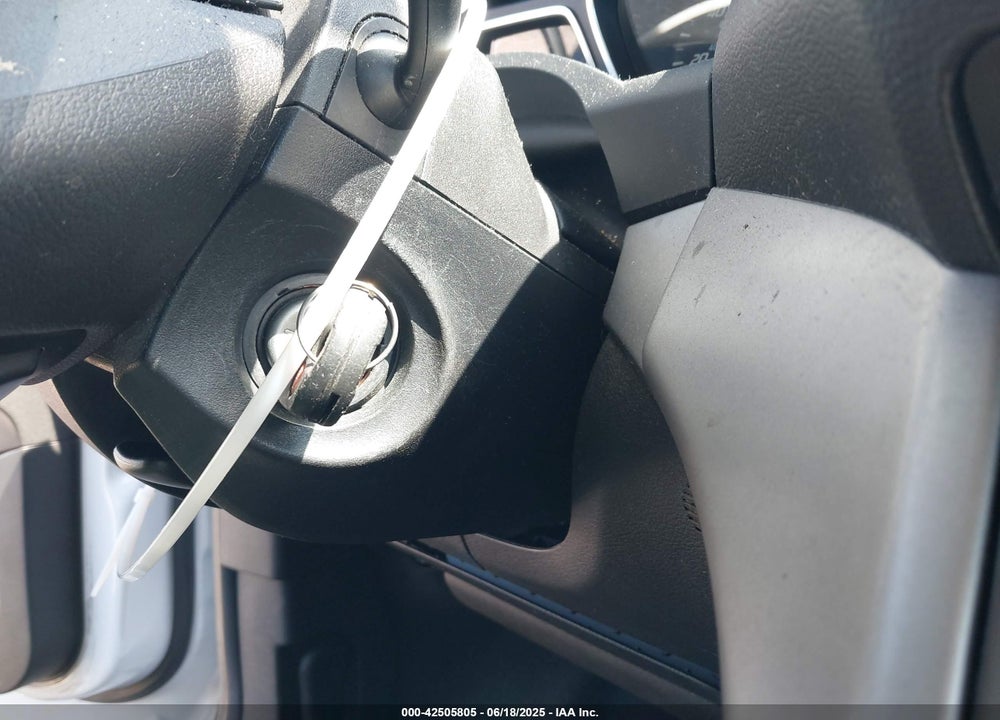 2014 FORD ESCAPE VIN: 1FMCU0GX2EUA66193