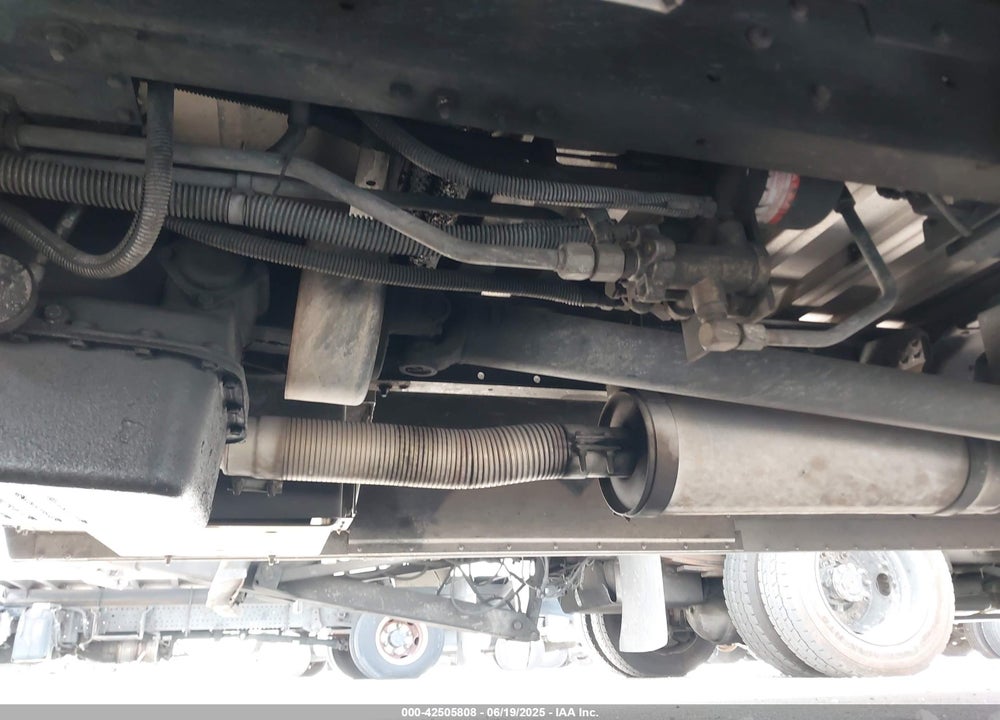 2002 FREIGHTLINER CHASSIS M LINE WALK-IN VAN VIN: 4UZAANBW82CJ99831