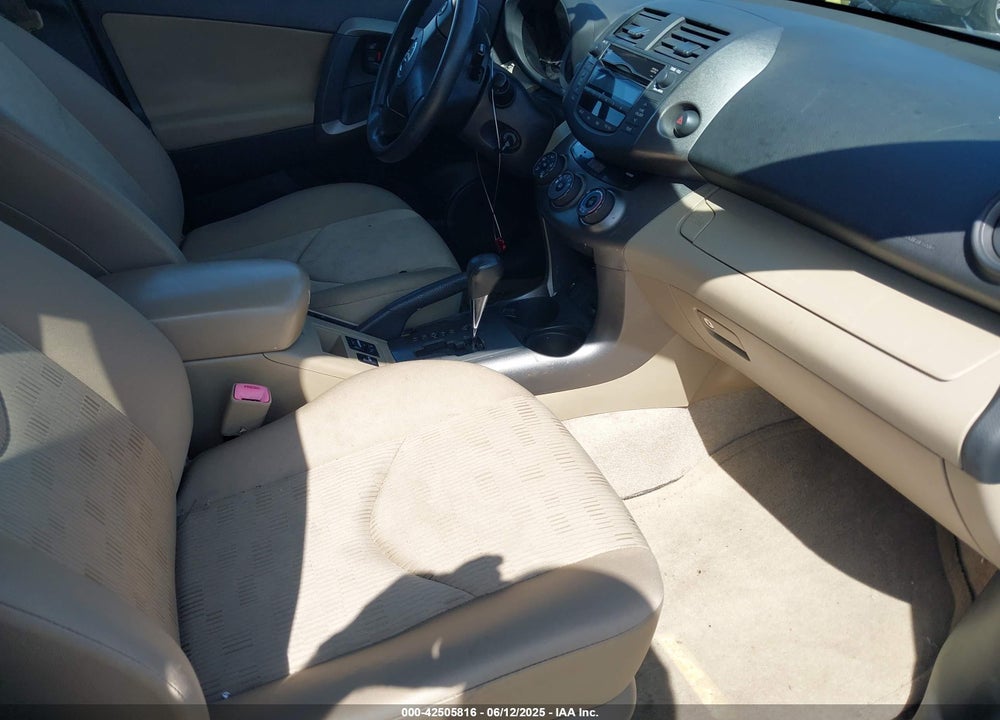 2009 TOYOTA RAV4 VIN: JTMZF33VX9D011799