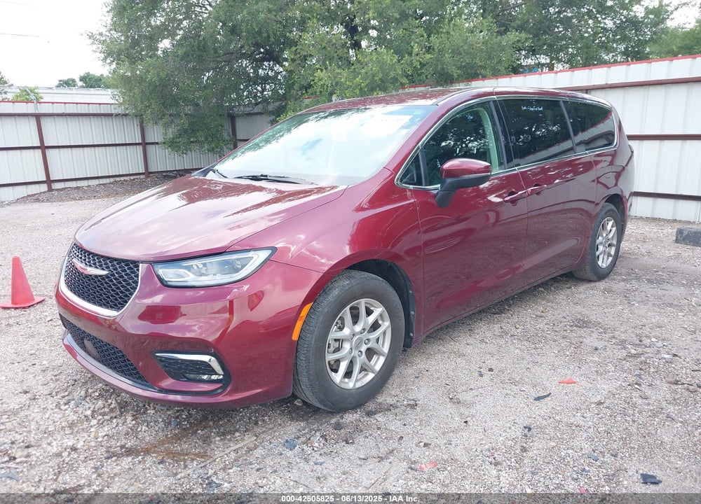 2023 CHRYSLER PACIFICA TOURING L VIN: 2C4RC1BGXPR571557