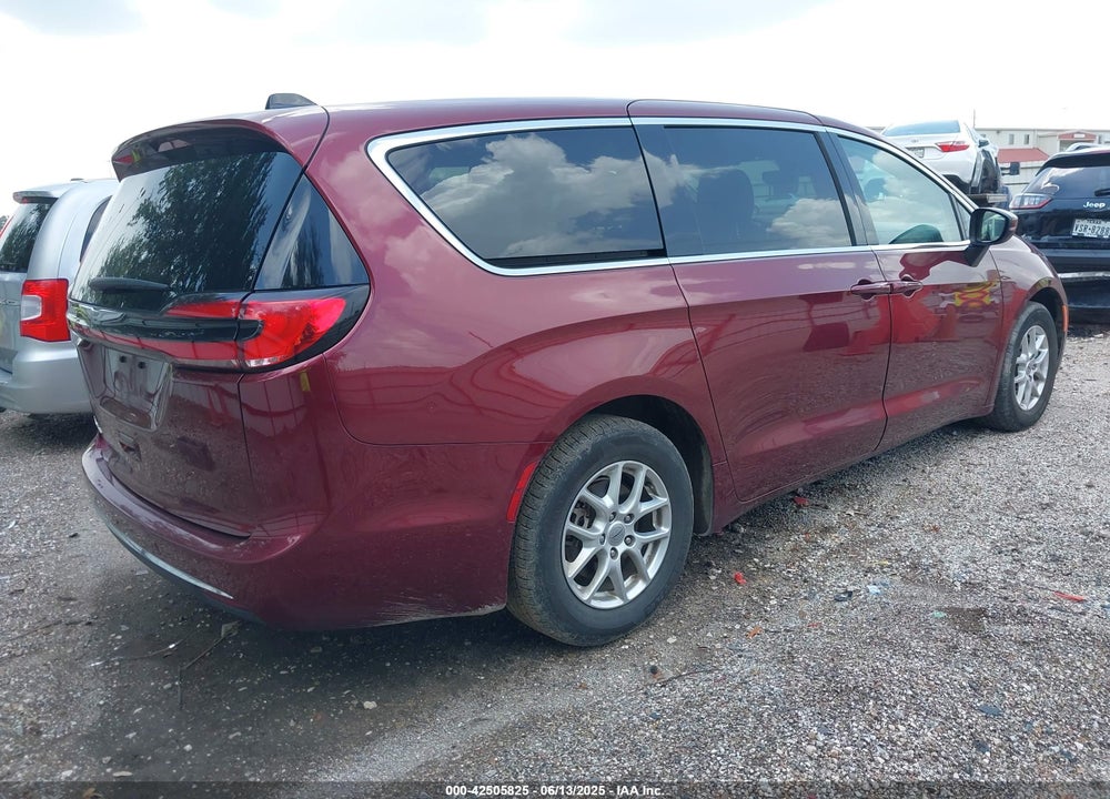 2023 CHRYSLER PACIFICA TOURING L VIN: 2C4RC1BGXPR571557