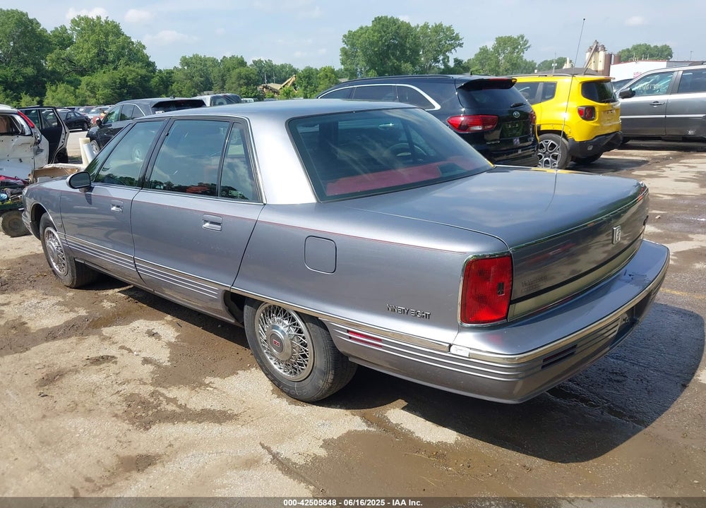 1992 OLDSMOBILE 98 REGENCY VIN: 1G3CX53L0N4312363