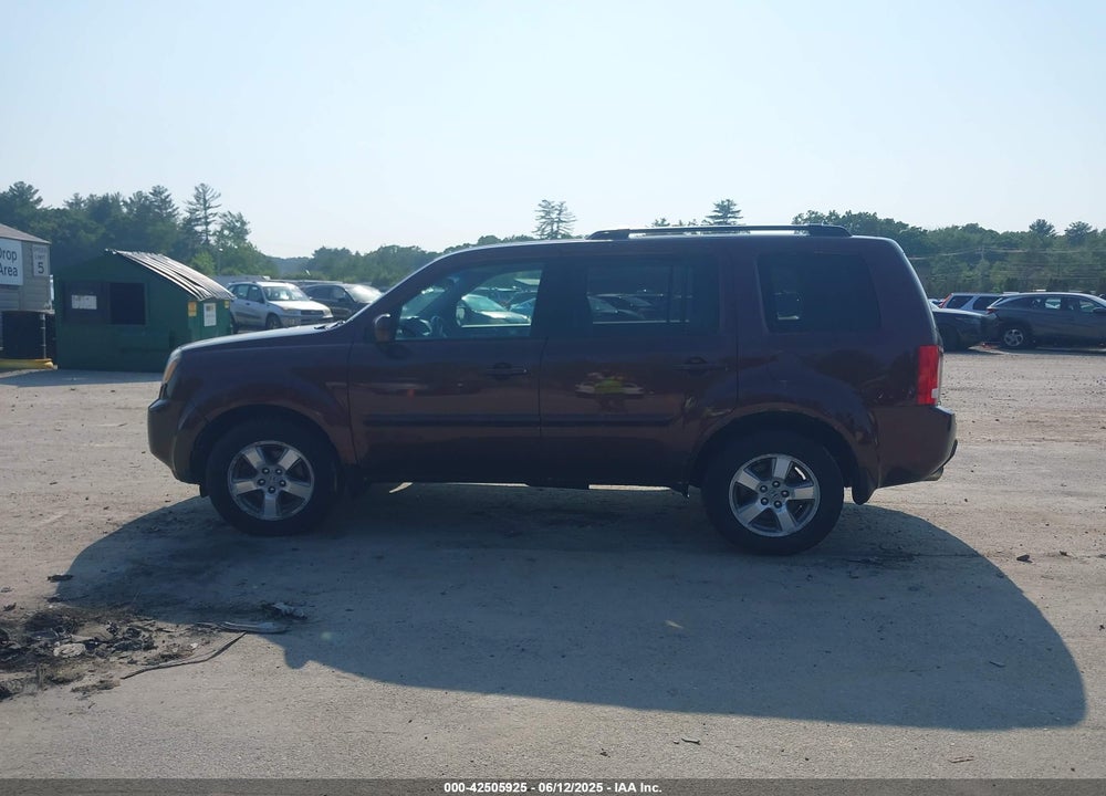 2010 HONDA PILOT VIN: 5FNYF4H4XAB037639