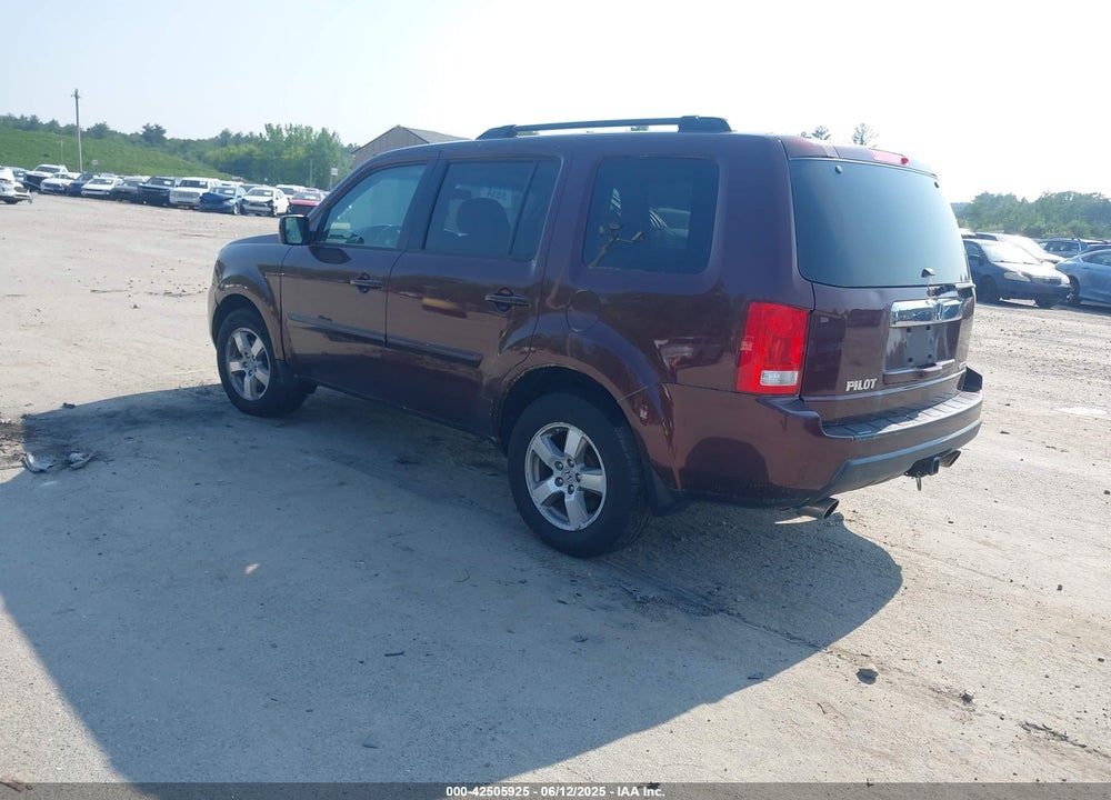 2010 HONDA PILOT VIN: 5FNYF4H4XAB037639