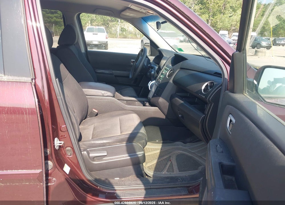 2010 HONDA PILOT VIN: 5FNYF4H4XAB037639