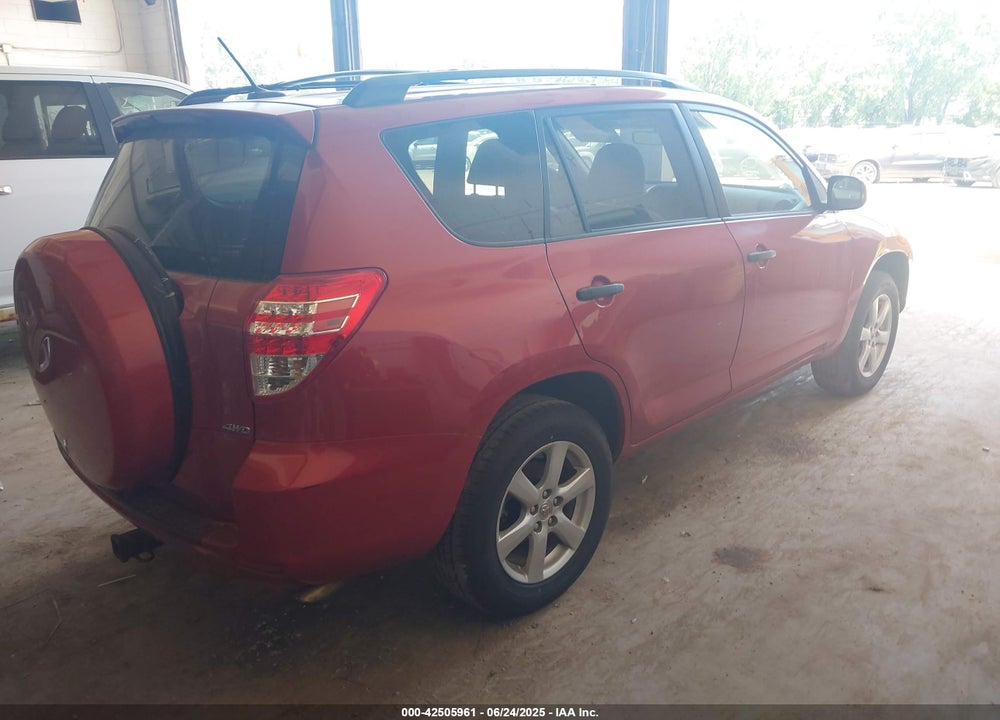 2009 TOYOTA RAV4 VIN: JTMBF33V595005940
