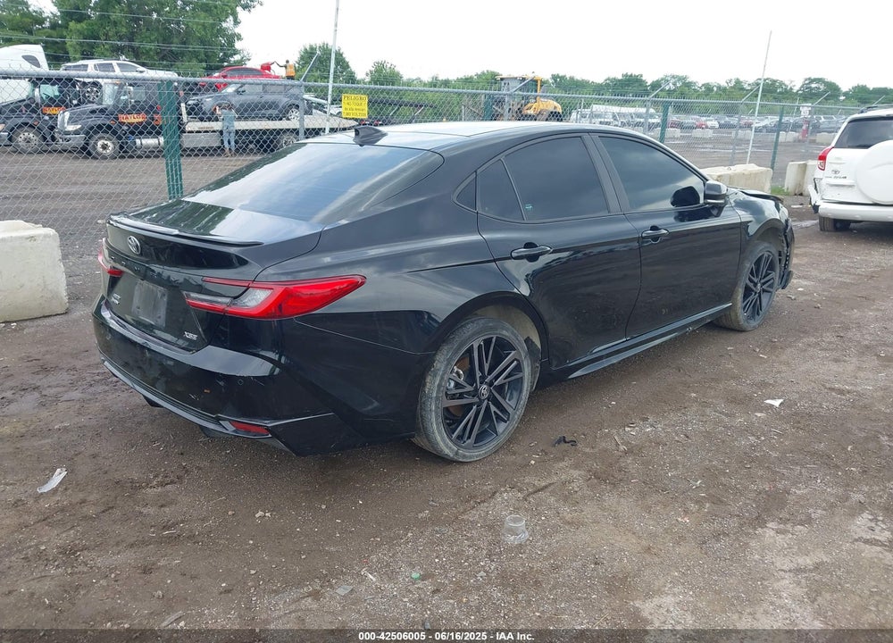 2025 TOYOTA CAMRY XSE VIN: 4T1DBADK8SU002308