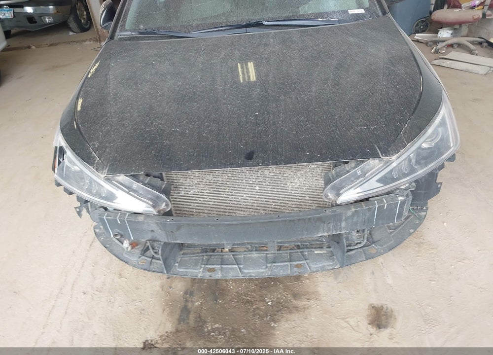 2019 HYUNDAI ELANTRA VIN: KMHD74LF3KU875231