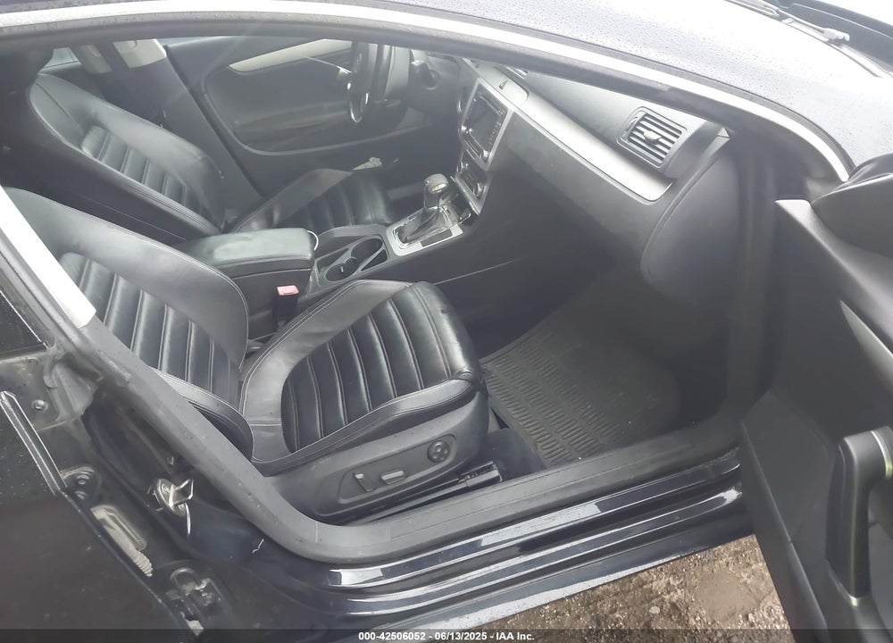 2010 VOLKSWAGEN CC LUXURY VIN: WVWHN7ANXAE533016
