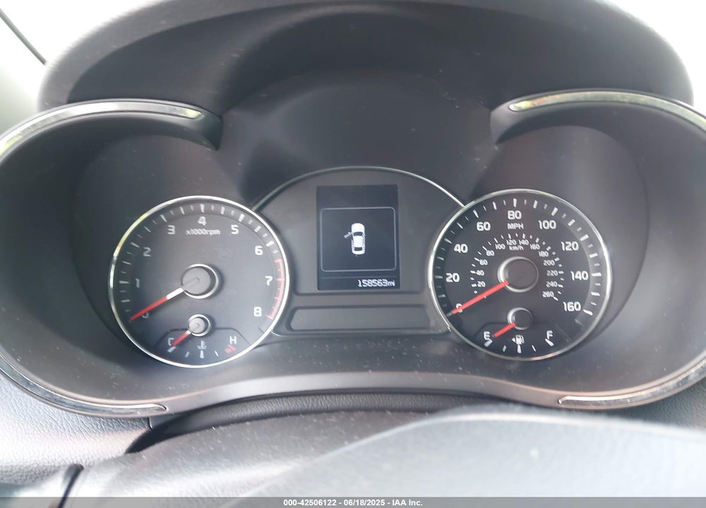2018 KIA FORTE VIN: 3KPFL4A75JE192285
