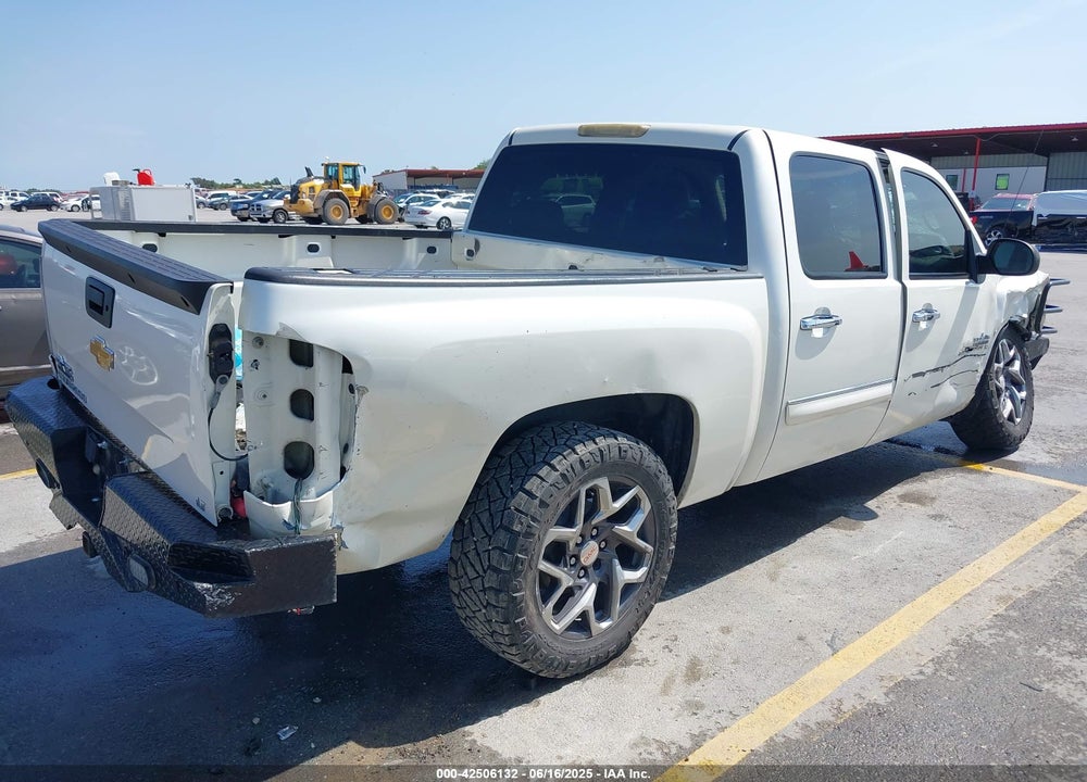 2013 CHEVROLET SILVERADO 1500 VIN: 3GCPKSE76DG310956