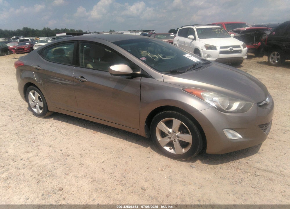 2013 HYUNDAI ELANTRA VIN: 5NPDH4AE5DH419319