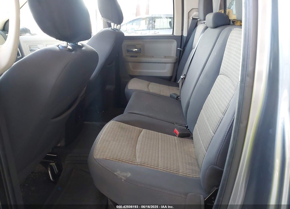2011 RAM 1500 SLT VIN: 1D7RV1GTXBS508634