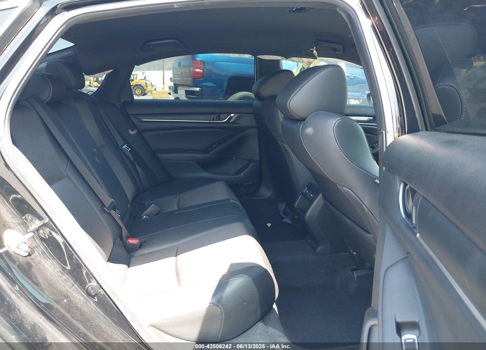 2021 HONDA ACCORD VIN: 1HGCV1F38MA002442